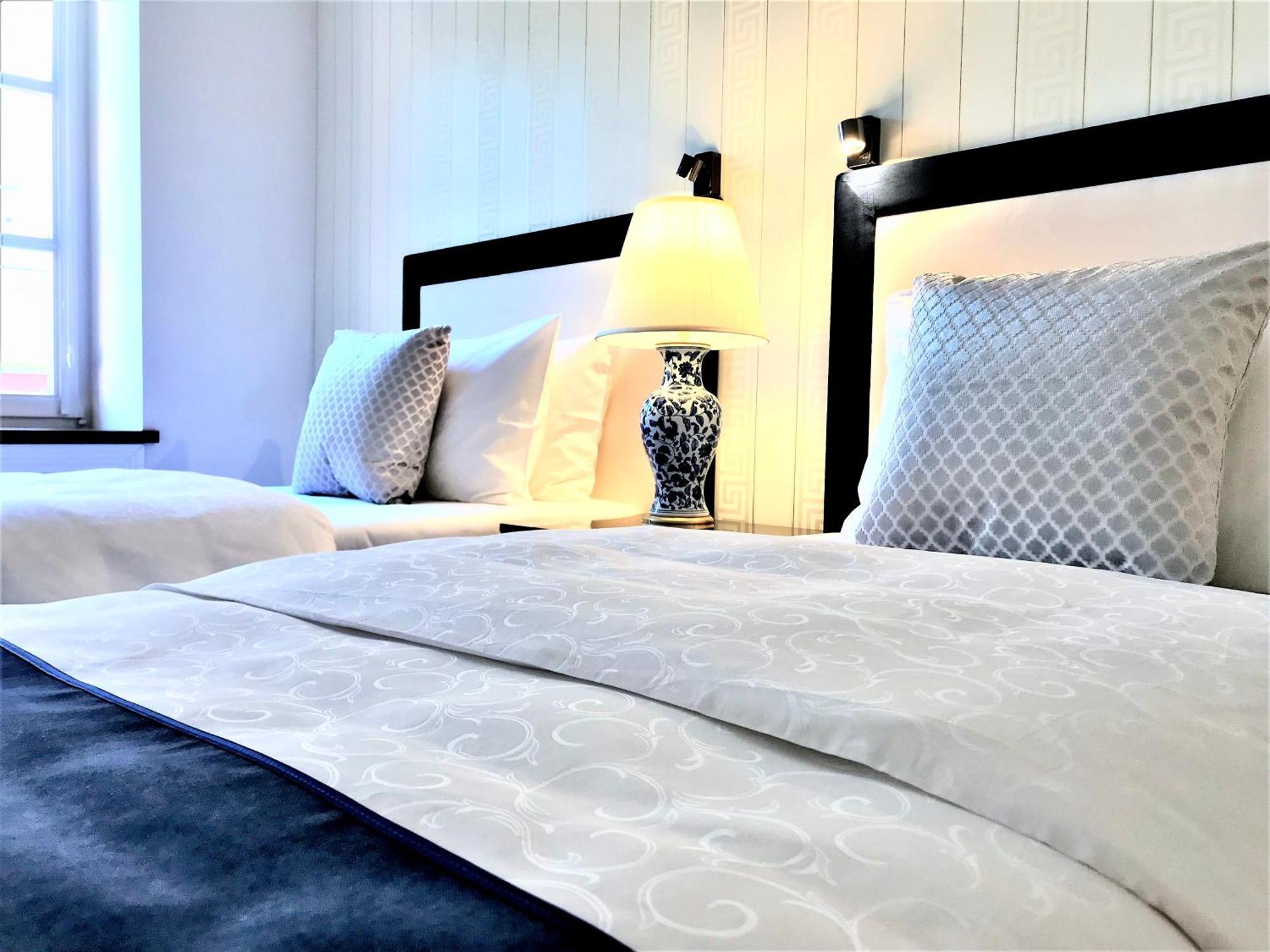 Mondrian Luxury & Market Square I Hotel apartamentowy Warszawa