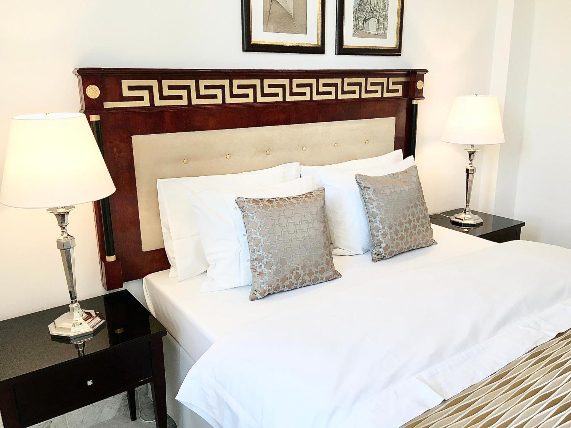 Mondrian Luxury & Market Square I Hotel apartamentowy
