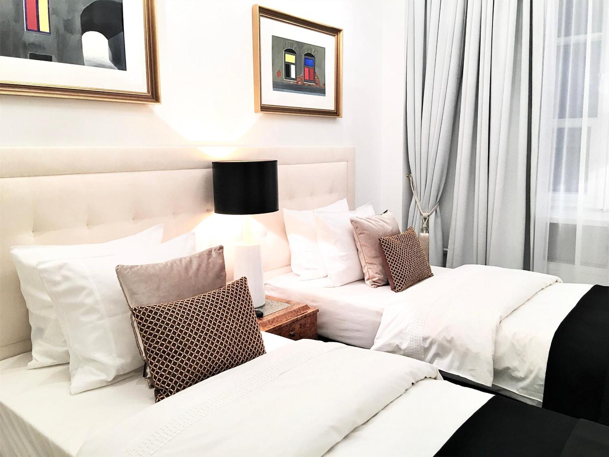 Hotel apartamentowy Mondrian Luxury & Market Square I 5*