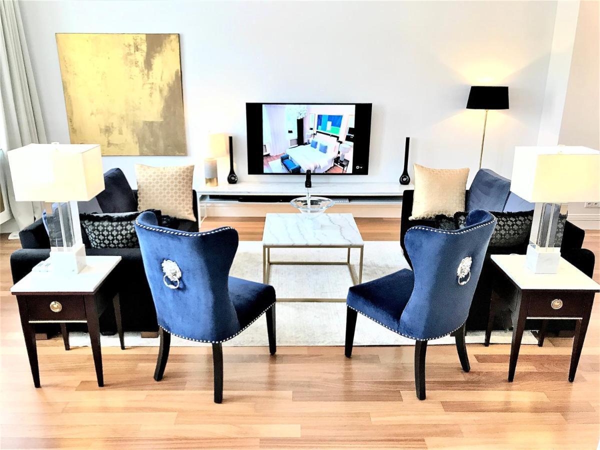 Mondrian Luxury & Market Square I 5* Warszawa