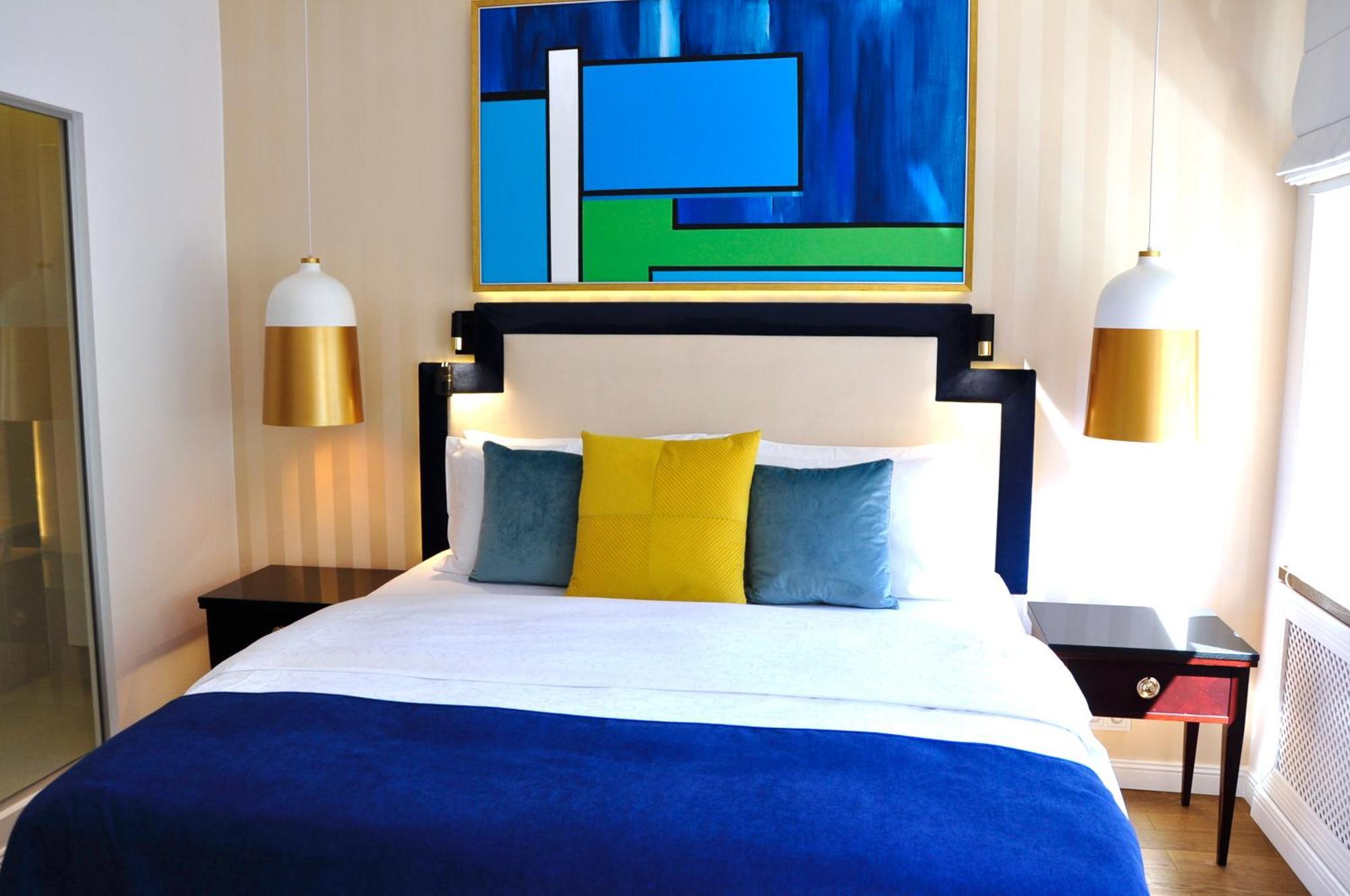 Mondrian Luxury & Market Square I Warszawa