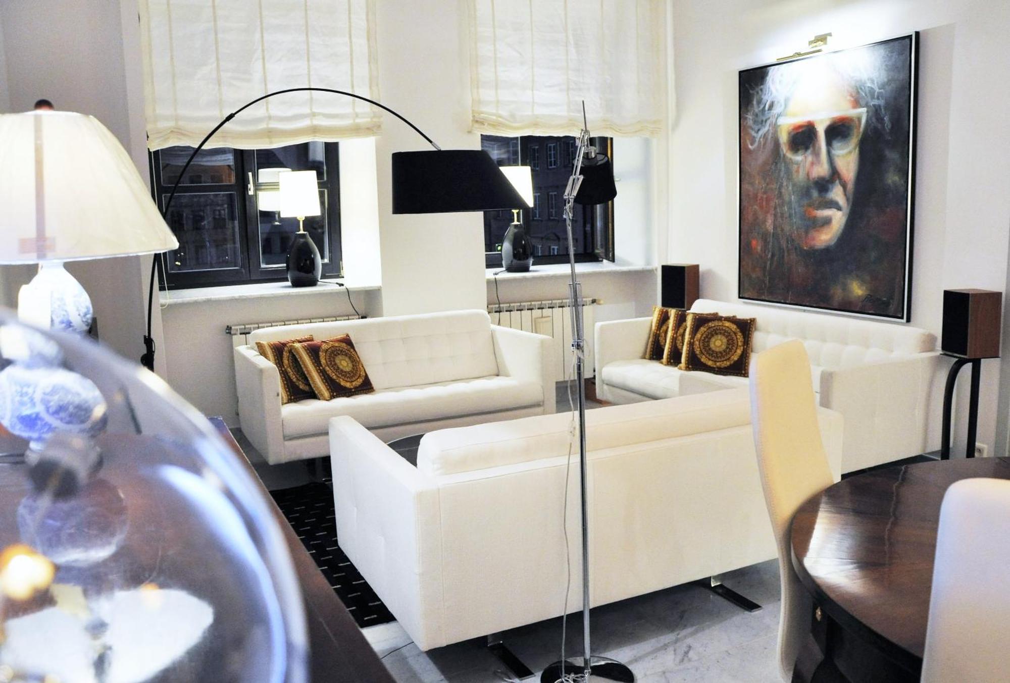 Hotel apartamentowy Mondrian Luxury & Market Square I Warszawa